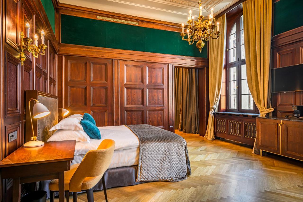 Hotel Capital Zagreb Bagian luar foto